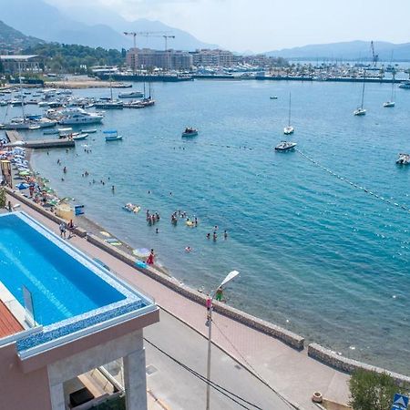 Elysium Tivat Apartment Exterior photo