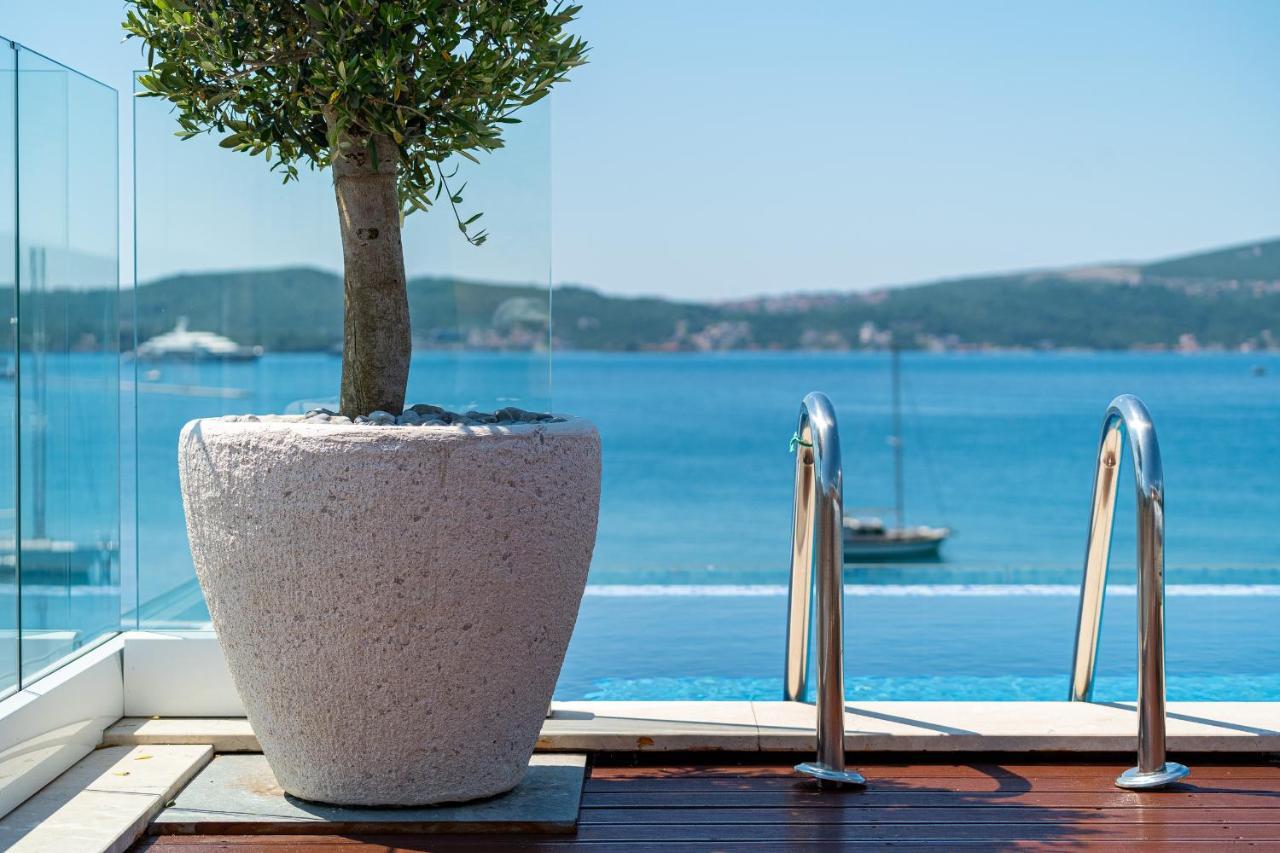 Elysium Tivat Apartment Exterior photo