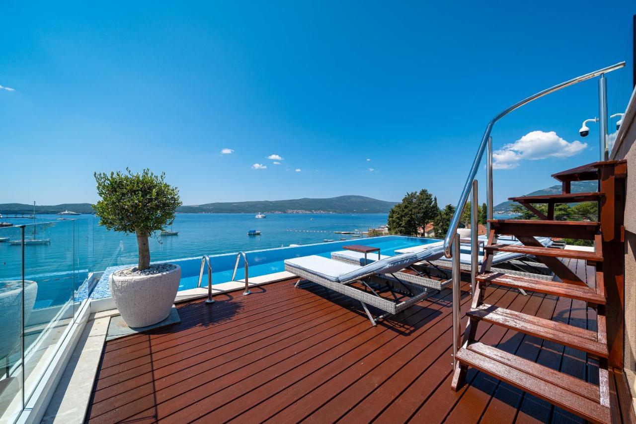 Elysium Tivat Apartment Exterior photo